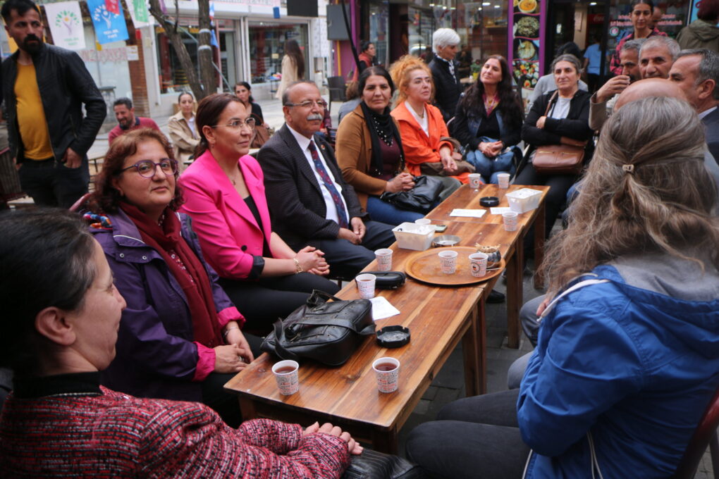 Yeşil Sol Parti ve CHP’nin Dersim’deki kadın milletvekili adayları bir araya geldi